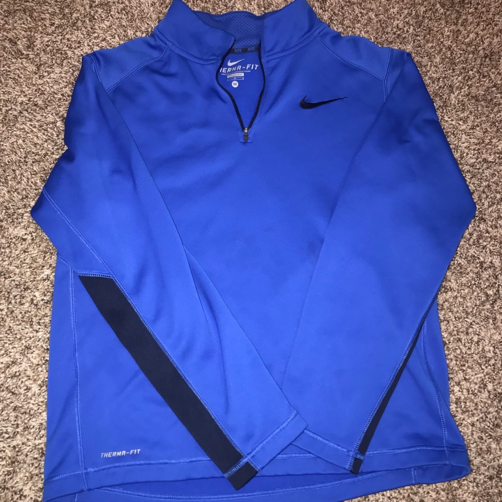 Nike Therma-Fit Sweater